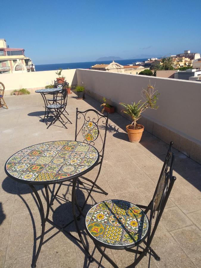 Domus Musia Apartment Milazzo Bagian luar foto